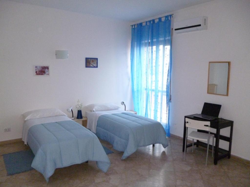B&B Le Grand Bleu Siracusa - One Hundred Steps From Ortigia -Sea View - シラクーサ 部屋 写真
